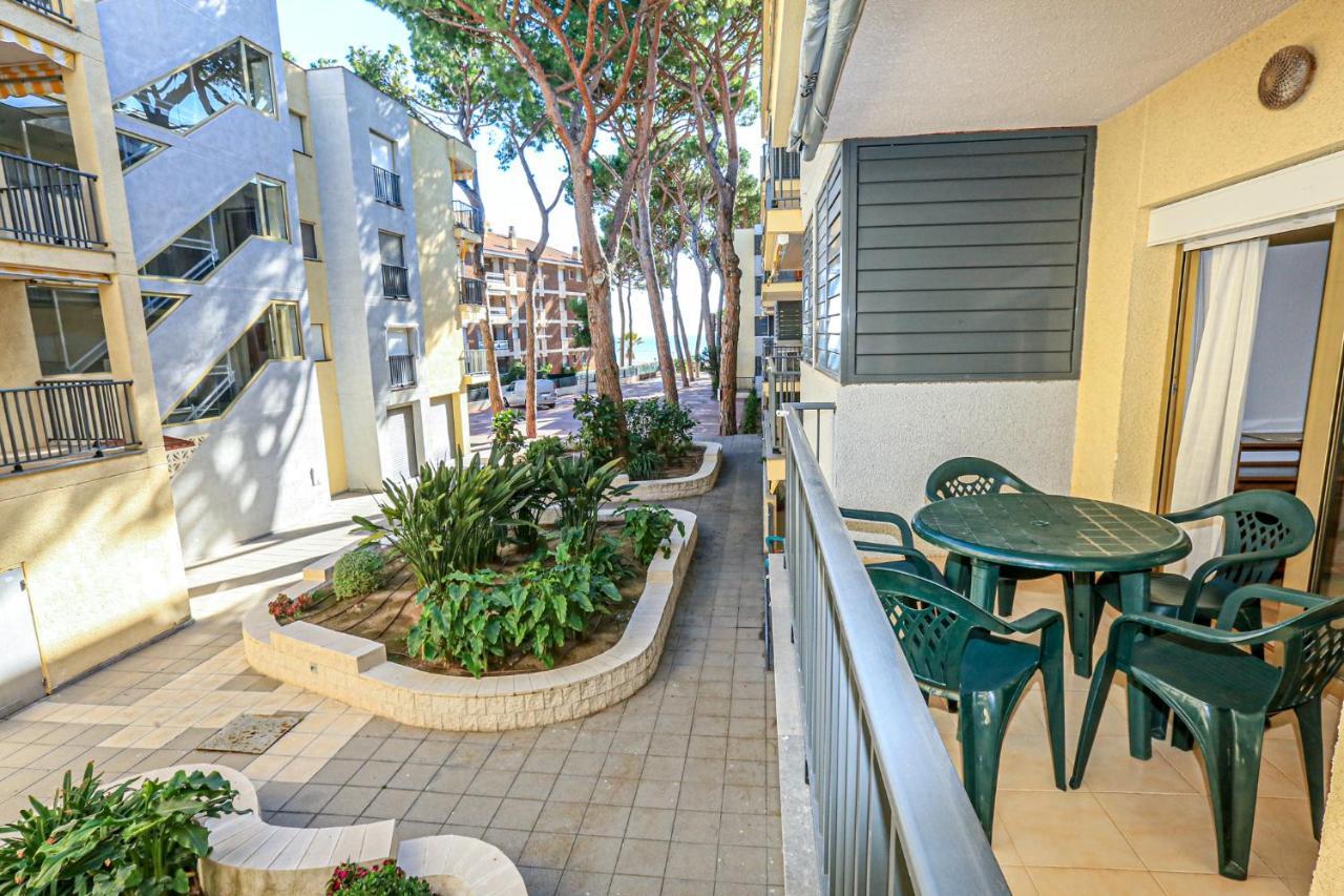 Pins I Mar - Only Families Apartment Cambrils Bagian luar foto