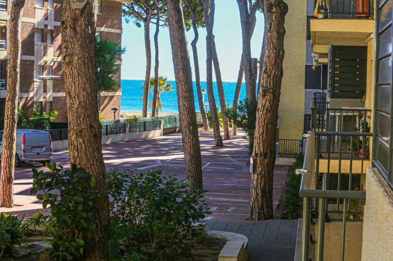 Pins I Mar - Only Families Apartment Cambrils Bagian luar foto